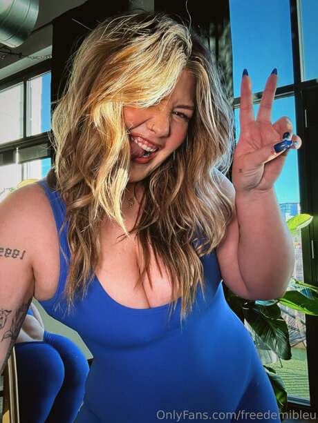 Freedemibleu sexe star du porno photos