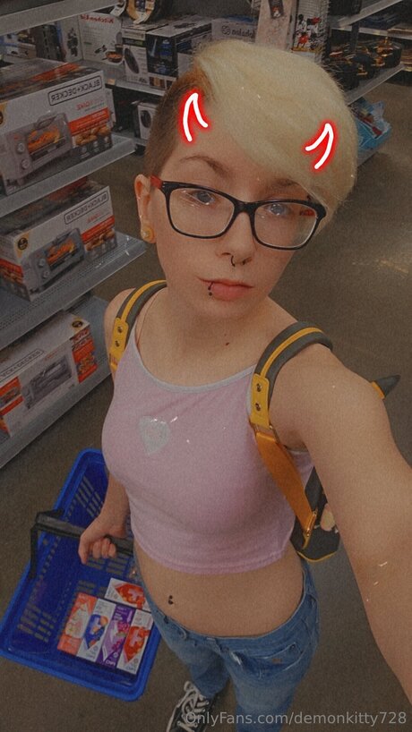 Demonkitty728 actrice exclusive images