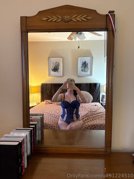 U491224510 star du porno chaud image