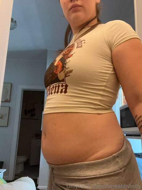 Therealdivinity modèle image