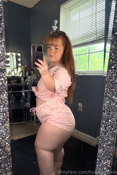 Funsizedpixie star du porno nue des photos