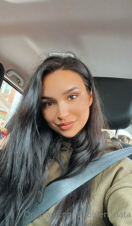 golden zlata étoile nue collection