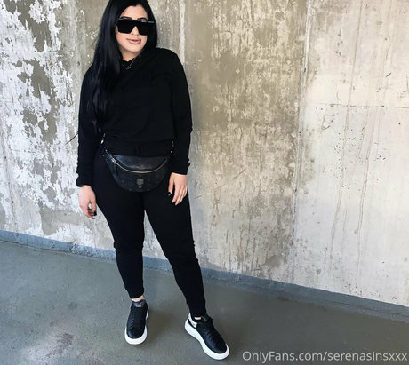 Serenasinsxxx actrice photo