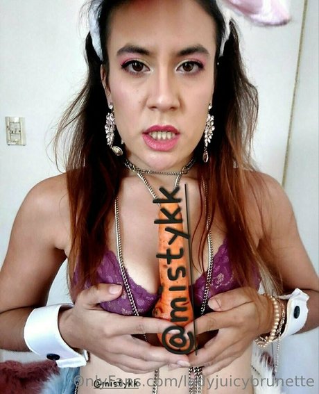 adolescent maigre onlyfans haute qualité images