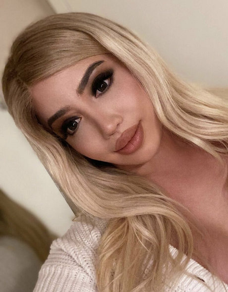 Andrea Anaconda modèle magnifique img