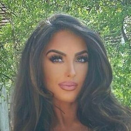 Kayleigh Rose Dematos jolie actrice image