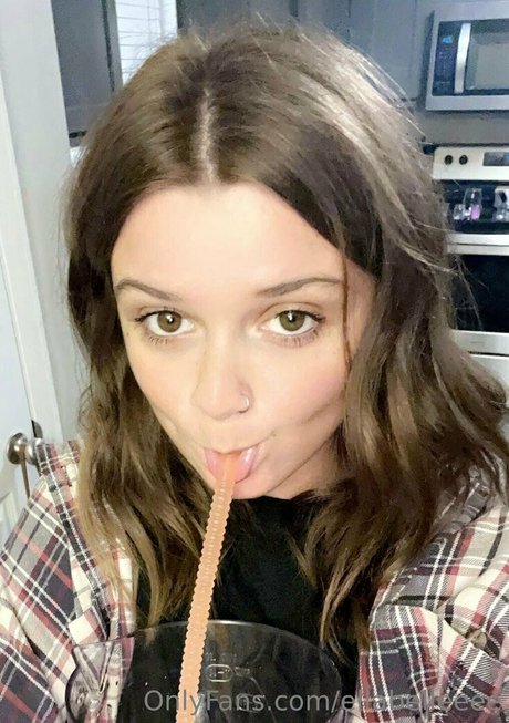 ellabelleeee art de star du porno photo