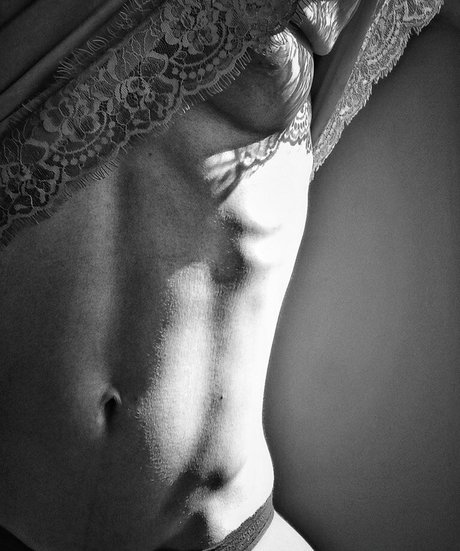 Kasampalidou Elisavet modèle artistique galeries