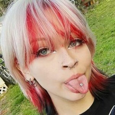 femme potelée onlyfans assez nue galerie