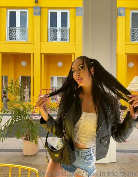 plage milf onlyfans érotique de haute qualité images