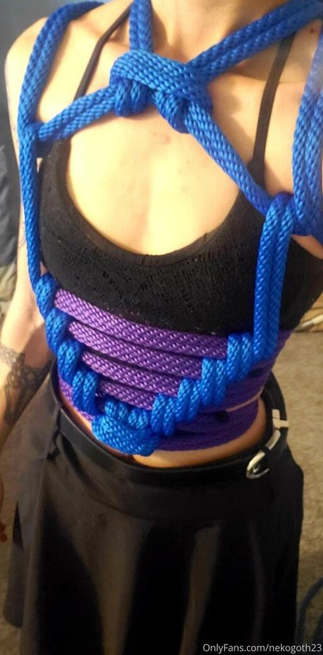 nekogoth23 modèles nus img