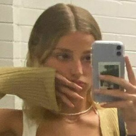 pantalons de yoga onlyfans beau xxx des photos