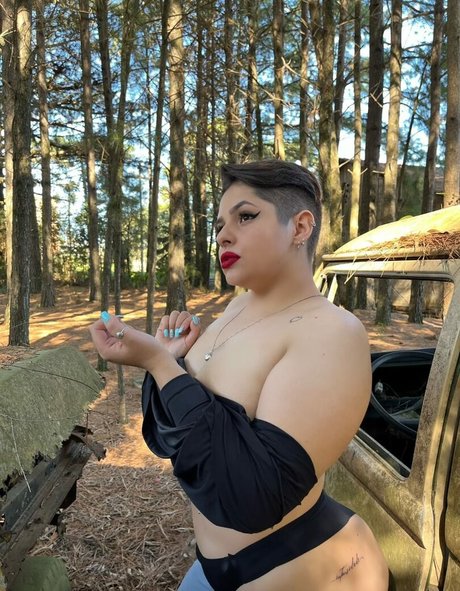 Eliane Araujo star du porno adulte image