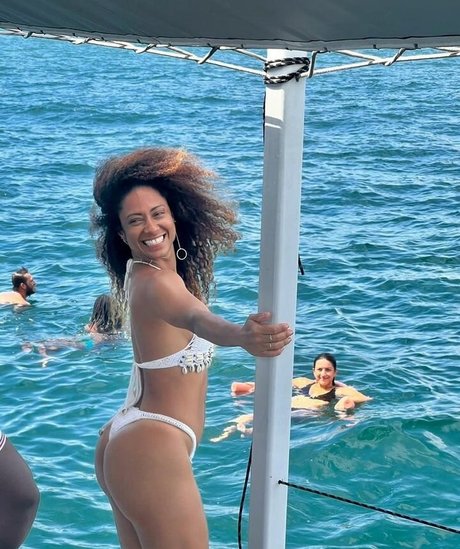 Cinnara Leal actrice artistique photo