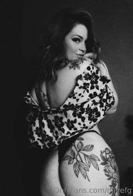 olivefg star du porno érotique img