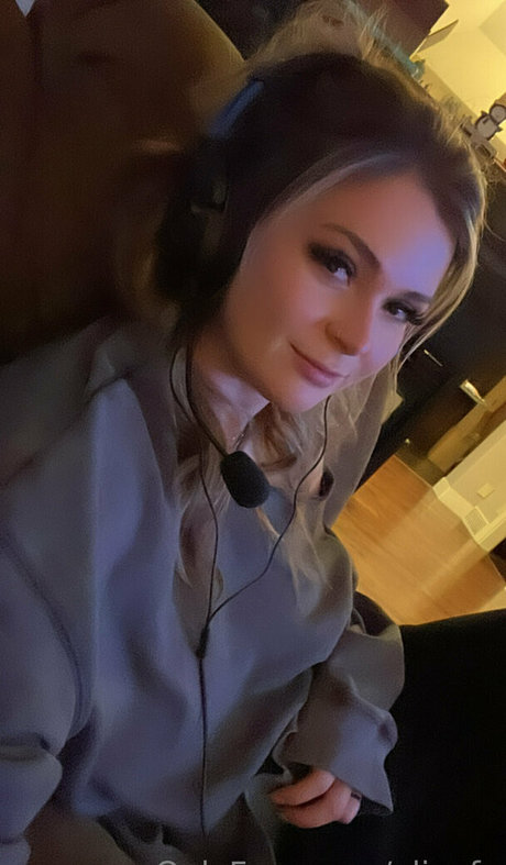 olivefg actrice de sexe image