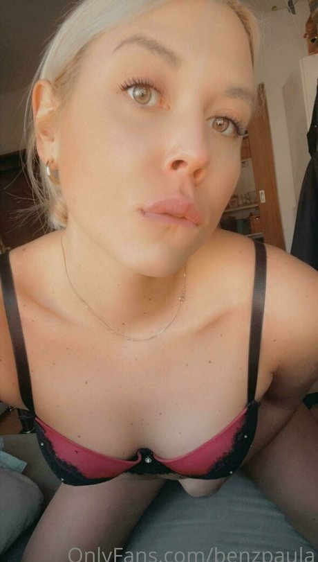 pieds de grand-mère uniquementfans sympa parfait image