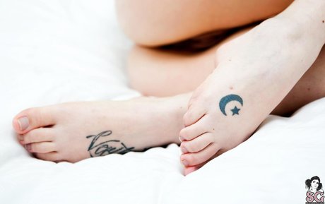 Bob Suicide modèle chaud archive