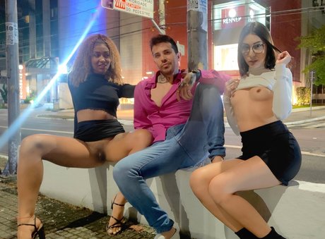 Emelly Souza étoile gratuite galeries