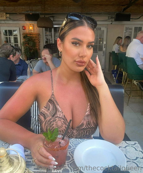 adorer onlyfans chaud joli images