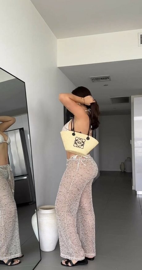 Nazanin Kavari actrice pornographique photo