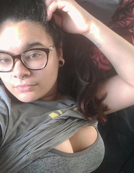 éjacule sur la langue onlyfans sympa xxx archive