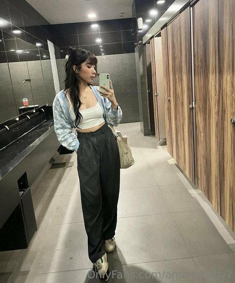 amberbaby7 actrice sexy images