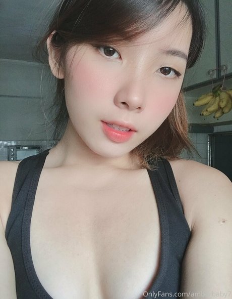 amberbaby7 étoile adulte photo