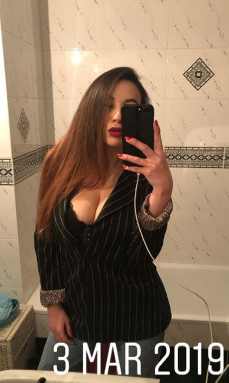 Gianclaudia Di Giacomo étoile chaude photos