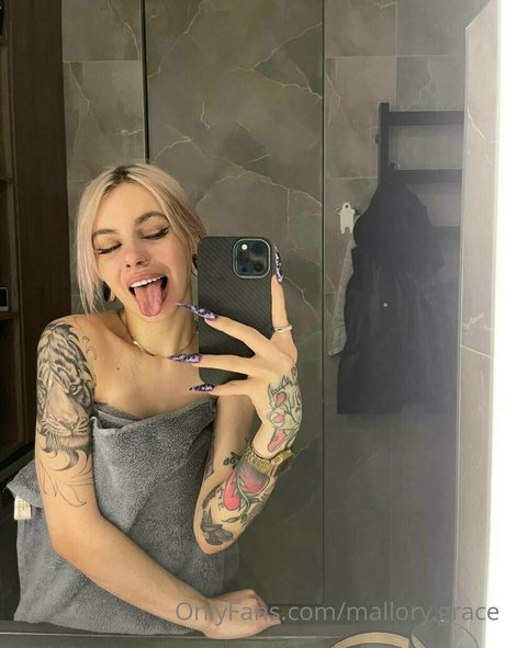 mallory grace modèle pornographique archive