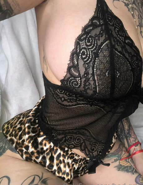 bad grl_ belle actrice galeries