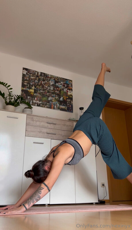 Nexinyx belle actrice photo