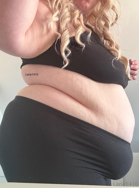 Larie141000 actrice pornographique img