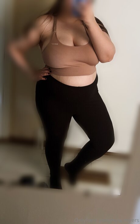 Nyla Myers star exclusive galeries