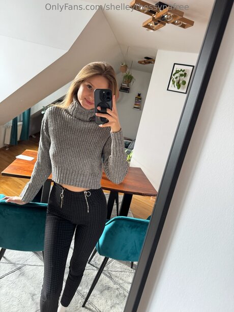 Shelleythessynafree star du porno sexy archive