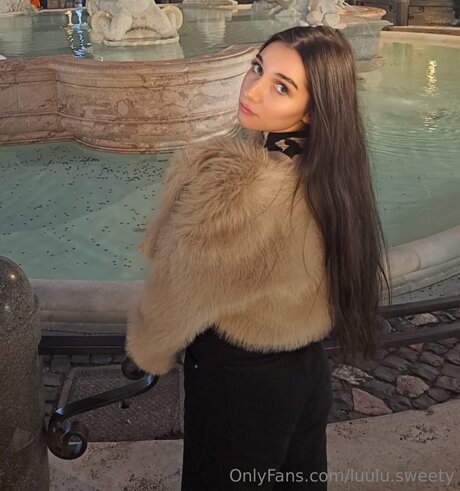 Luulu Sweety xxx étoile des photos