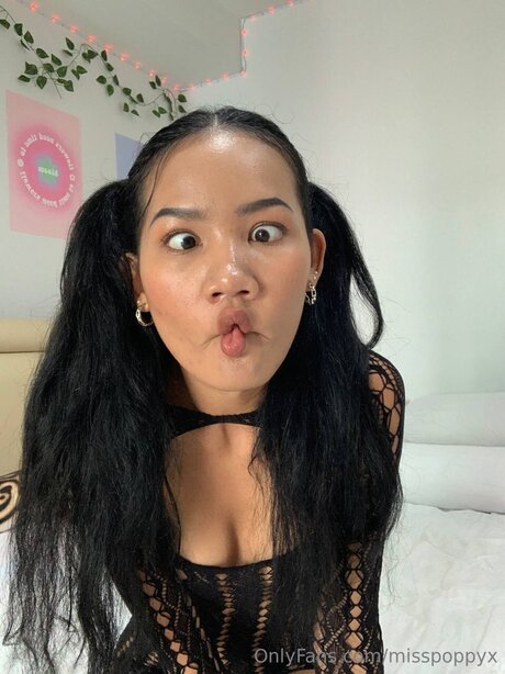 Misspoppyx star du porno chaude photos