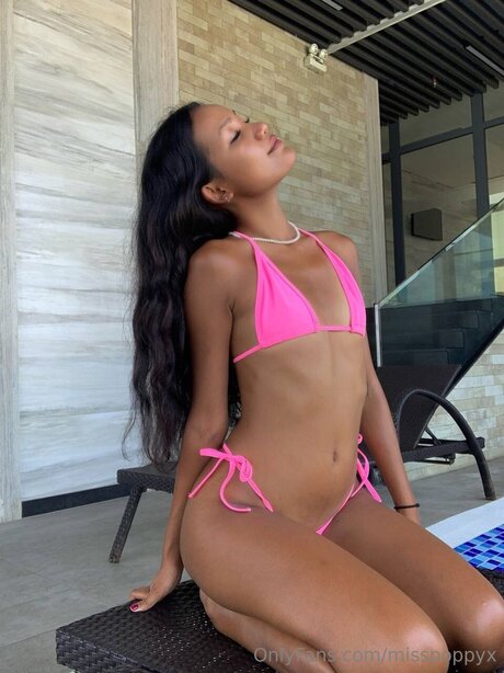 Misspoppyx actrice xxx img