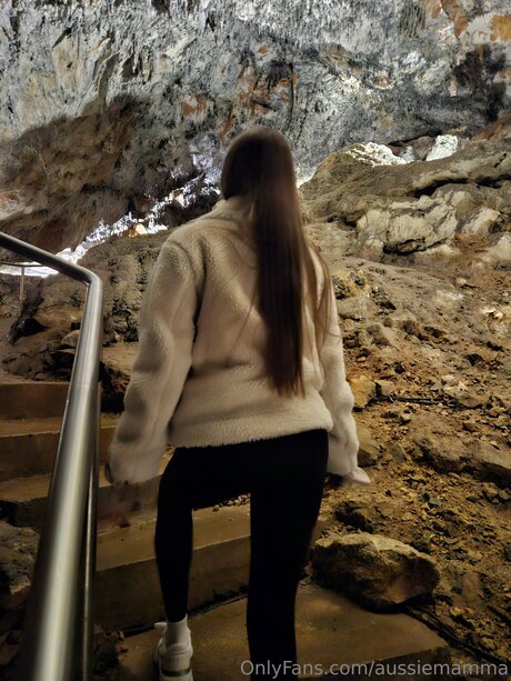 Poppybrightwater actrice xxx des photos