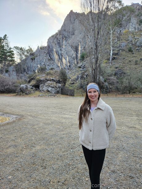 Poppybrightwater star du porno sympa des photos