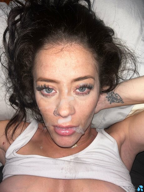 Sassylittleleo étoile chaude images