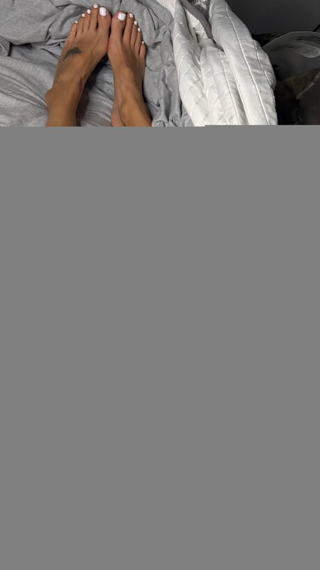 Alexisyogafeet étoile de l'art galeries