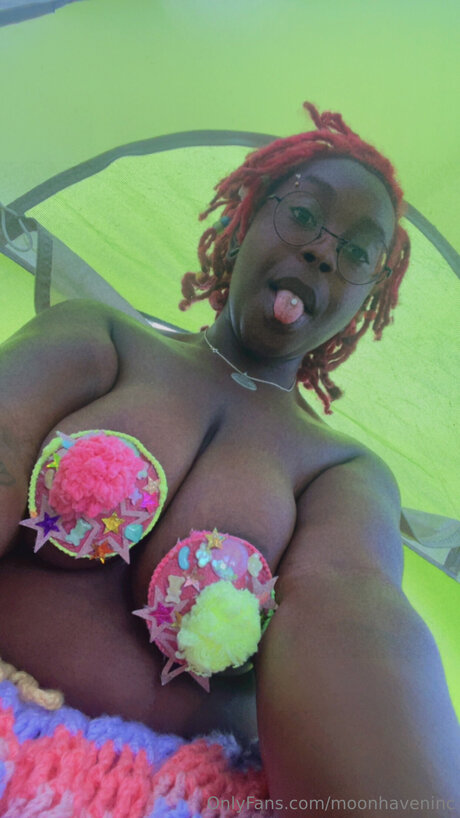 Moonhaveninc star du porno adulte image