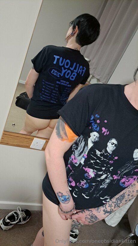 Oneobsidiankitten mannequin images