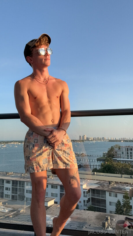 Itsjacob2 actrice exclusive photos