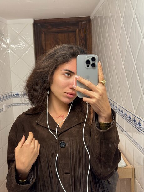 Kaira Xaen art modèle galeries