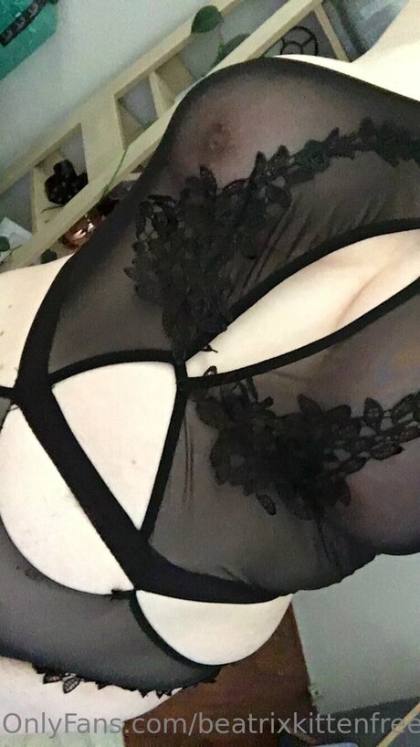 cuisses épaisses onlyfans nu pornographique image