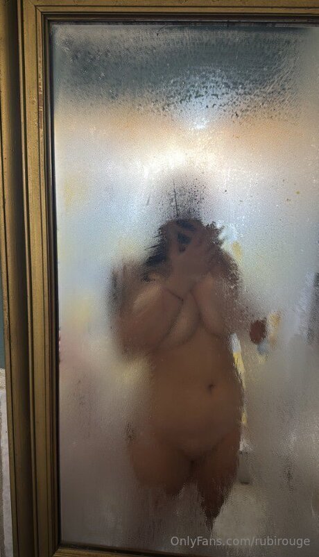 Rubirouge jolie star du porno collection