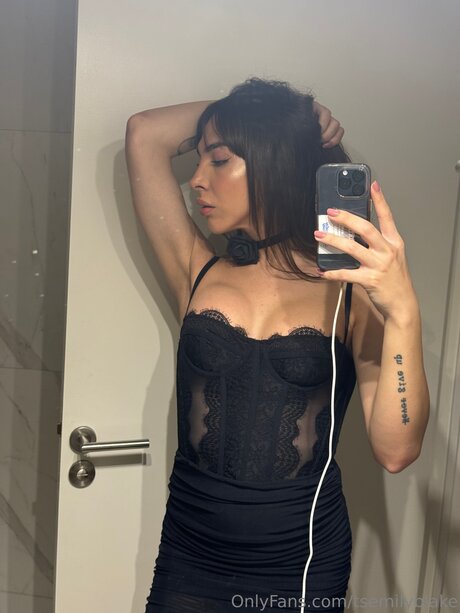 Tsemilyblake beau modèle image