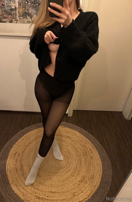 No Face Lou Vip actrice érotique archive